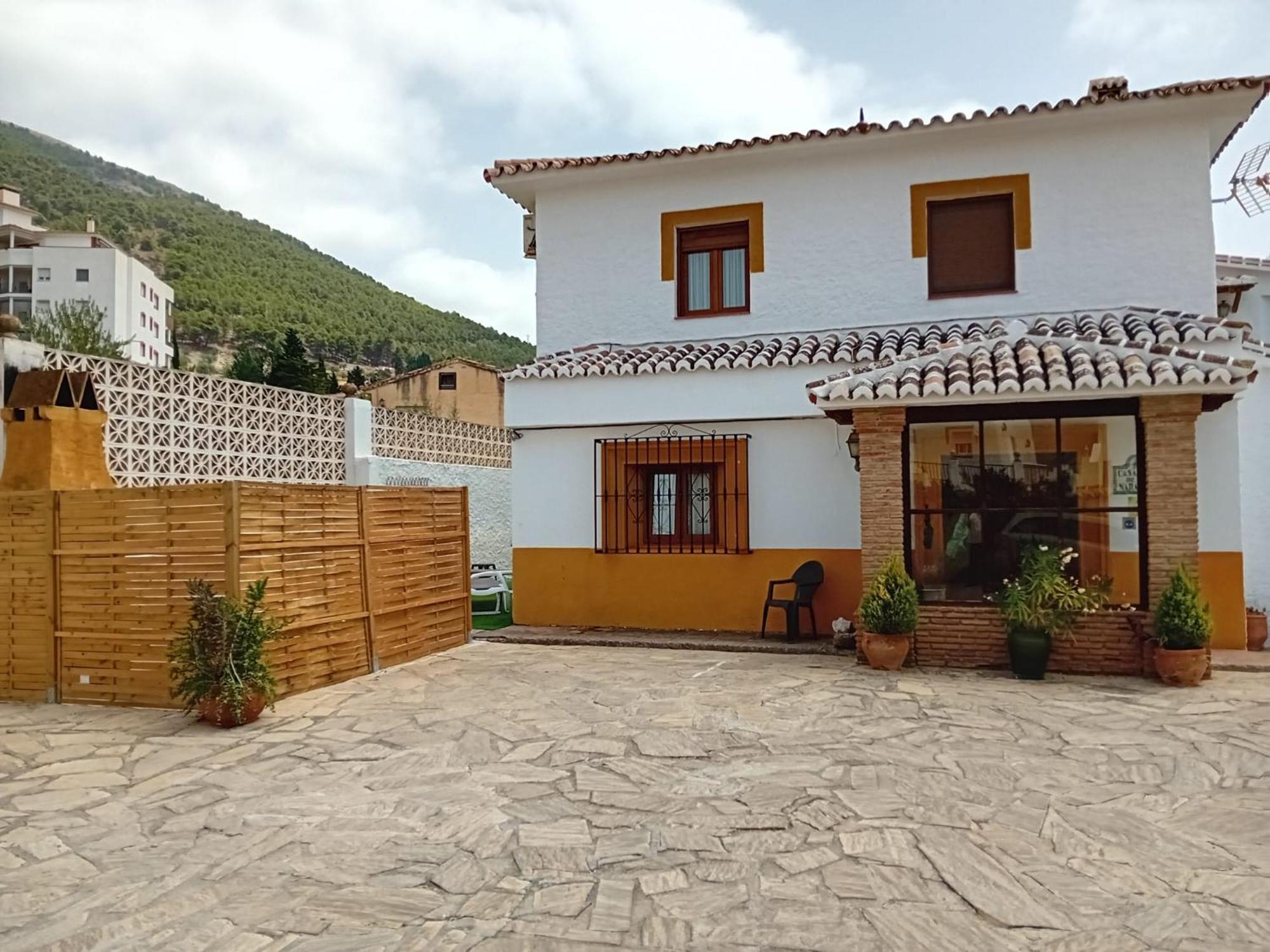 Casa Patio De Los Naranjos Piscina Privada Alcaucin Ngoại thất bức ảnh