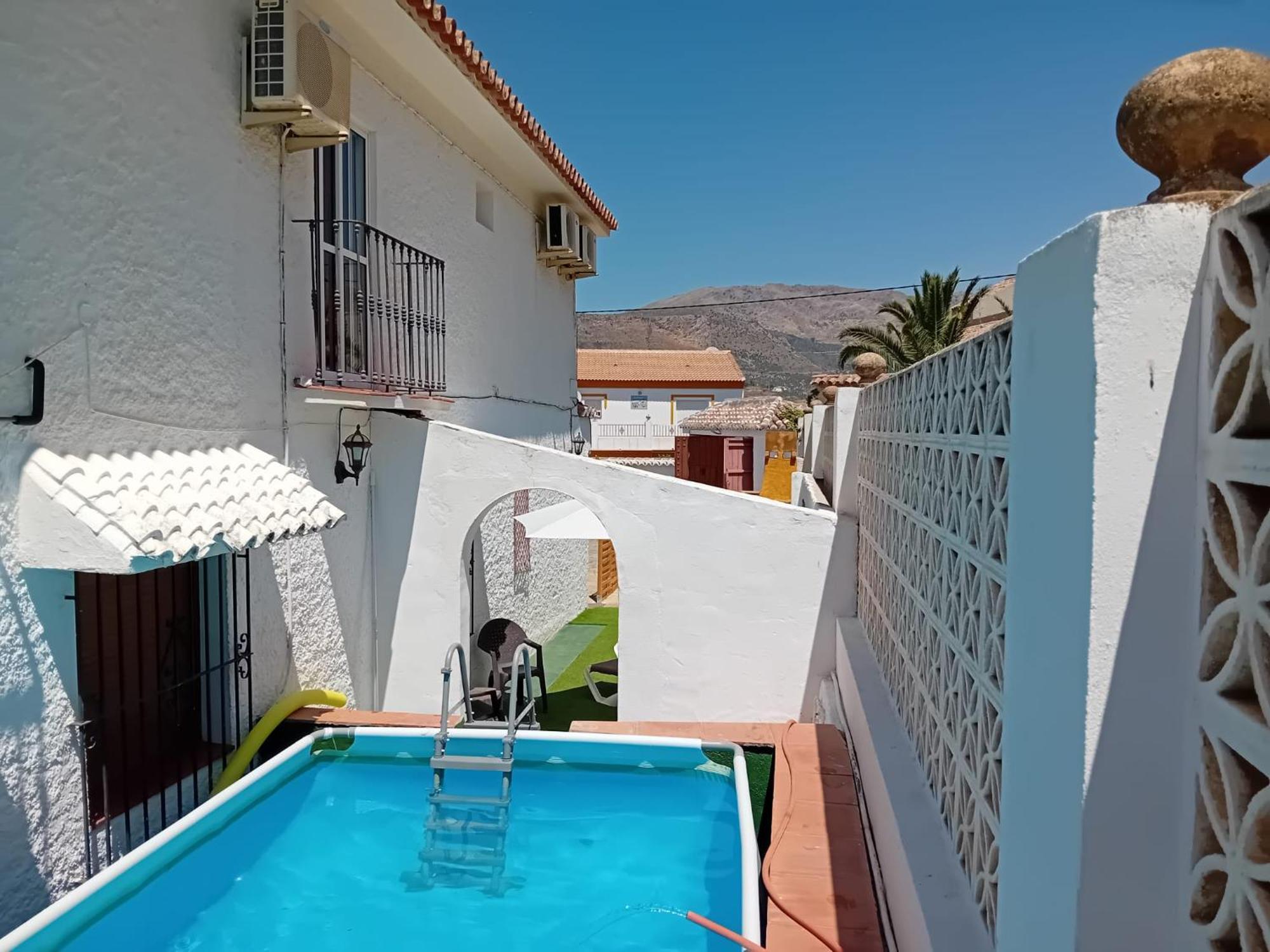 Casa Patio De Los Naranjos Piscina Privada Alcaucin Ngoại thất bức ảnh